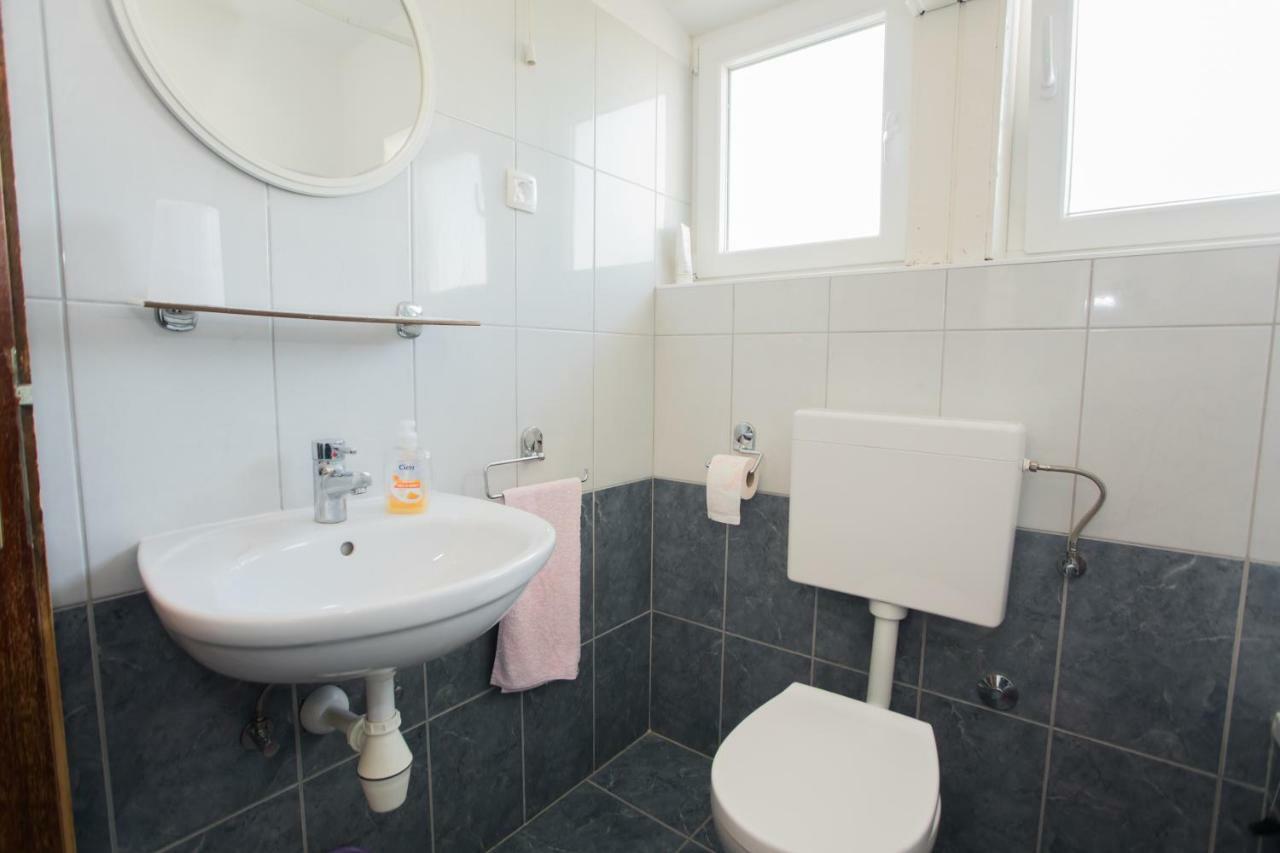 Apartment Ana Vodice Eksteriør bilde