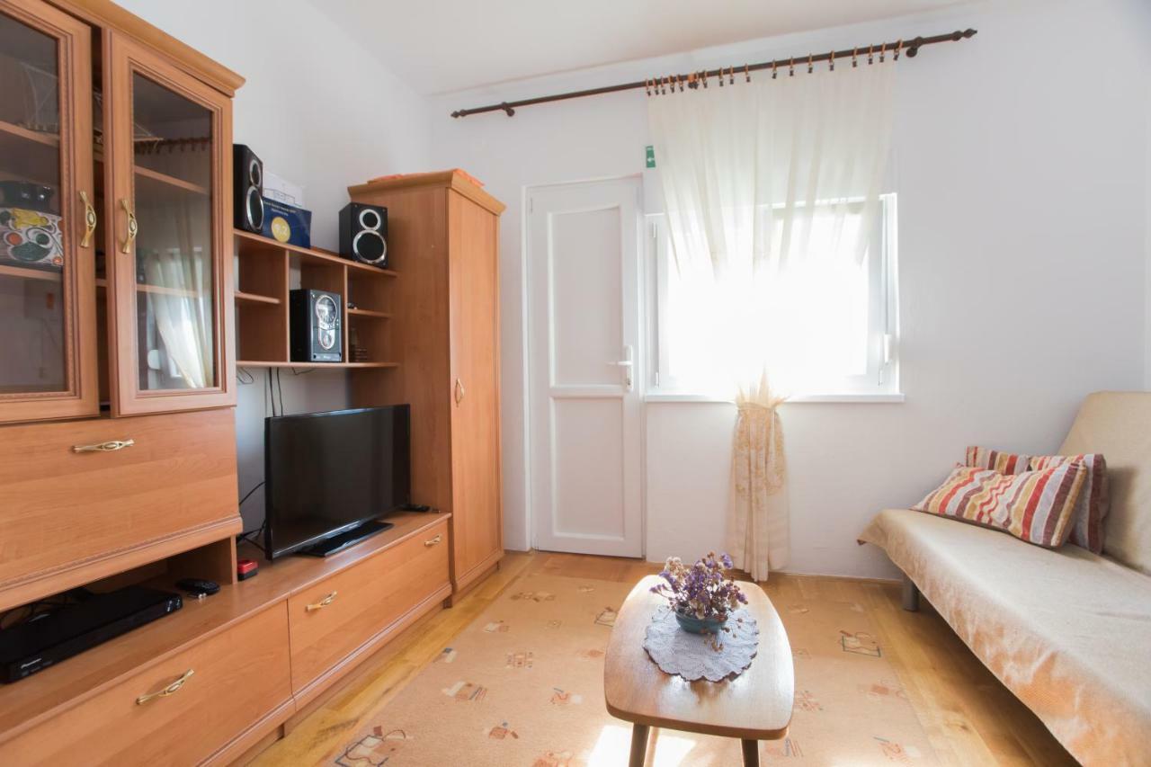 Apartment Ana Vodice Eksteriør bilde