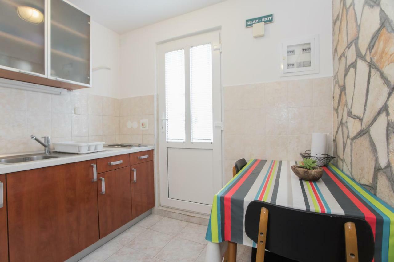 Apartment Ana Vodice Eksteriør bilde